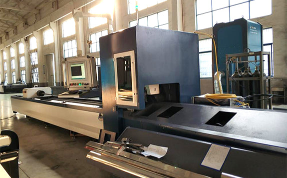 JCT2632 automatic loading tube laser cutting machine