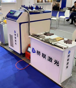 QLC-2000w high precision laser cleaning machine