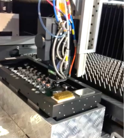 自动换喷嘴装置