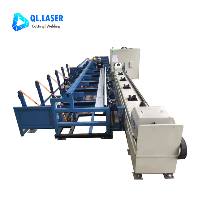 3 Chuck Tube Laser Cutting Machine