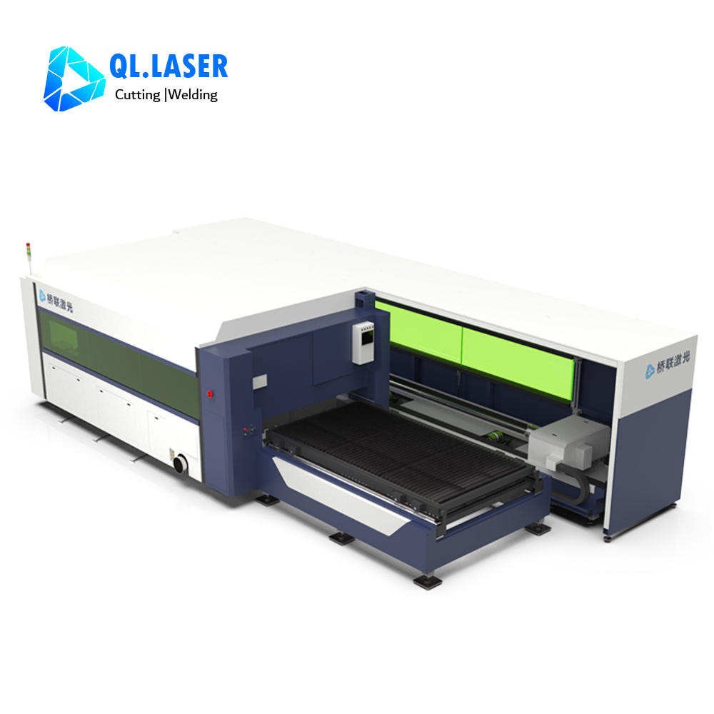 Integrated exchange table sheet and tube laser cutting machine in operation