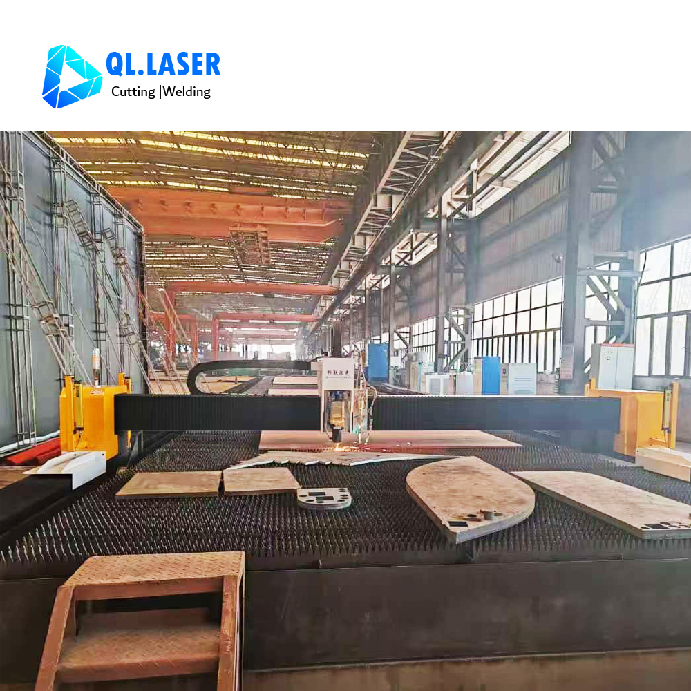 Heavy Gantry Laser Cutting Machine with Automatic Powder Marking for Shipbuilding 30kW shipbuilding gantry laser cutter equipped with integrated powder marking system on beam